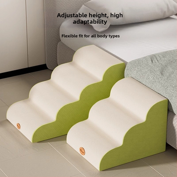 Suņa kāpnes gultai