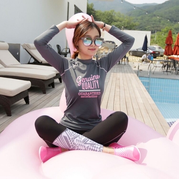 Sievietēm UV aizsargājošs garas piedurknes peldkostīms ar medūzas stilu, nylon materiāls, dalīts dizains, trīs daļu komplekts, konservatīvs siluets, mīļš japāņu iedvesots peldkostīms plūšanai un termālajiem avotiem