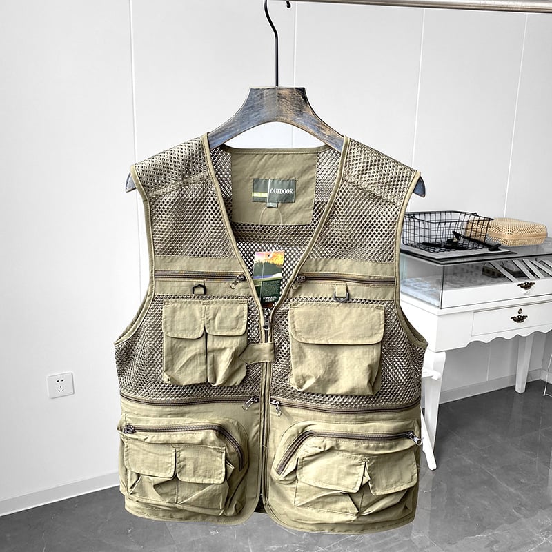 Darba veste ar 3D patch kabatām, rāvējslēdzēja priekšā, V formas kakls, brīvs griezums, poliestera audums ar pamuš, vasaras sezonai