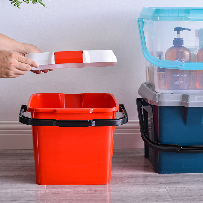 Plastikinis kibiras su dangteliu ir su sėdimu žvejybai, nešiojamas laikymo kibiras, Prekės ženklas: Love Plastic Na, Išleidimo laikotarpis: 2021 m. vasara, Bendra masė 1 kg