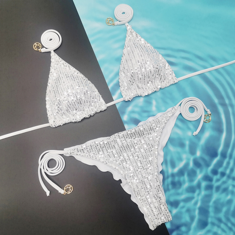 Costum de baie pentru femei, două piese, cu burete pentru bust, fără armături metalice; material: nailon, 80% poliester; model uni, fără mâneci