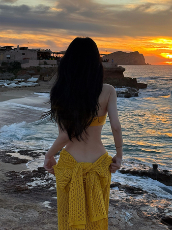 Ženski bikini kupaći kostim - trodijelni set s dugom suknjom, jastučić za grudi, najlon tkanina s poliester podstavom