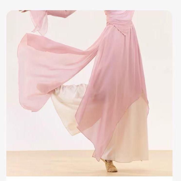 Sieviešu ķīniešu tautasdeju topsu komplekts ar gradientām tauriņa piedurknēm no plakana auduma (Zīmols: Fengju; Piemērošana: tautas dejas; Dzimums: sievietes; Audums: plakans audums; Sezona: pavasaris 2025)