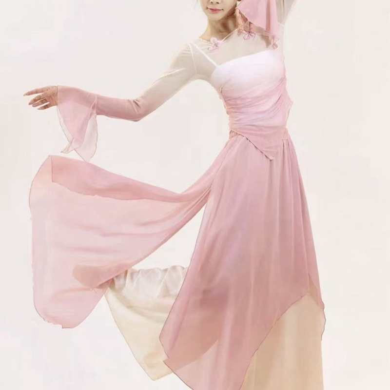 Sieviešu ķīniešu tautasdeju topsu komplekts ar gradientām tauriņa piedurknēm no plakana auduma (Zīmols: Fengju; Piemērošana: tautas dejas; Dzimums: sievietes; Audums: plakans audums; Sezona: pavasaris 2025)