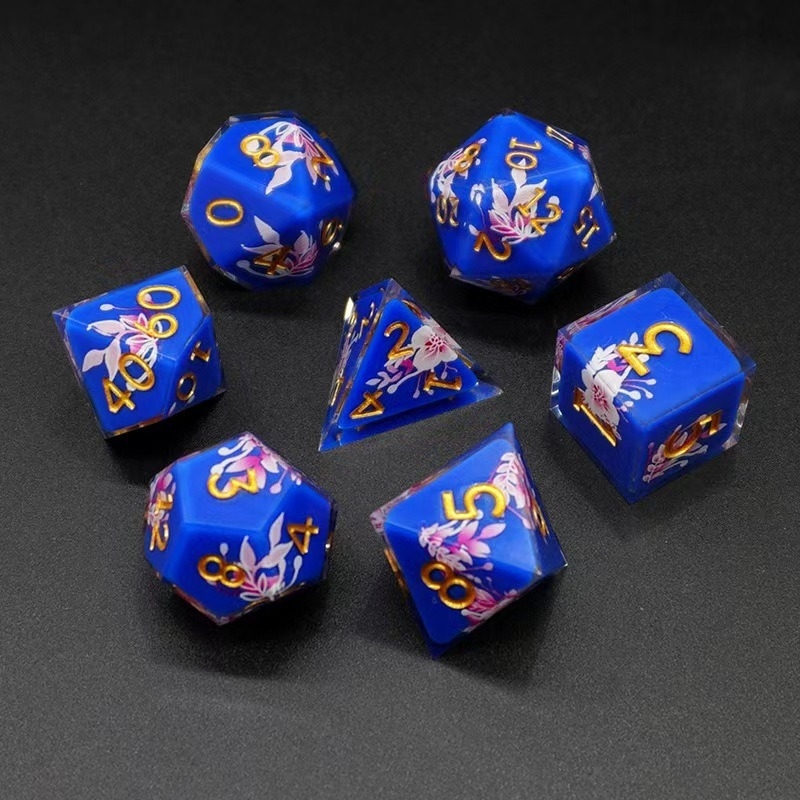 7 dalių dervinių kauliukų rinkinys su Cthulhu tema stalo RPG (D&D), įskaitant D20