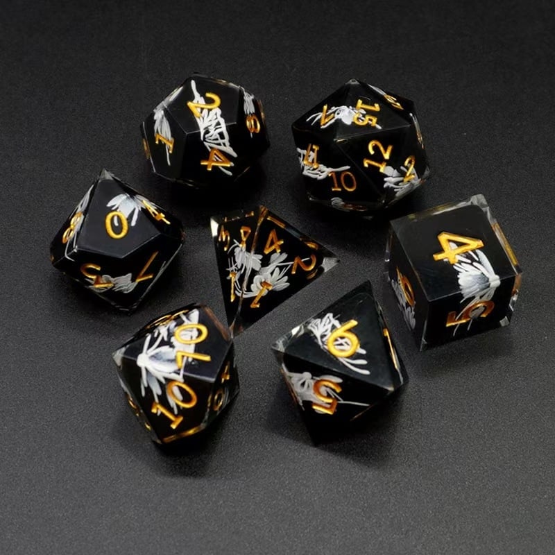 7 dalių dervinių kauliukų rinkinys su Cthulhu tema stalo RPG (D&D), įskaitant D20