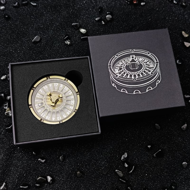 Sukiojamas D20 metalo kauliukas, cinko lydinys, 20 pusių, 172 g