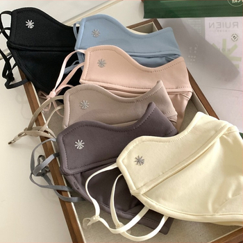 Siltā seja maska ar ausu āķiem, Derong materiāls, šūšana, Kuangmu zīmols, ziema, sieviete