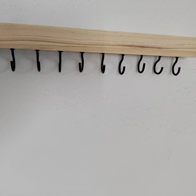 Puidust seinale kinnitatav juveelide riiul puurimisvaba kinnitus – kõrvarõngaste jaoks, 1 kiht