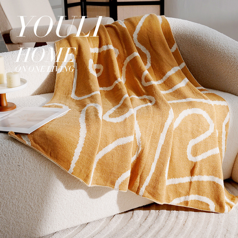 Megzta pledė, Šiaurės stiliaus, dryžuotas raštas, akrilo medžiaga, svoris 500–799 g, tinkama visoms metų laikams.