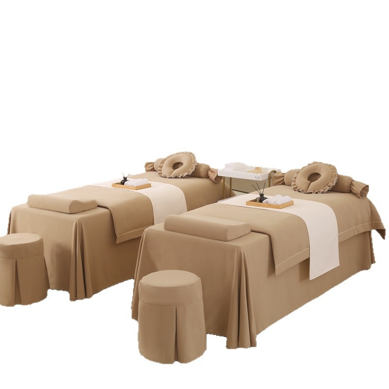 Set patru piese pentru cuvertură din amestec poliester-bumbac, imprimare reactive și vopsire, cusături cu dantelă și quilting