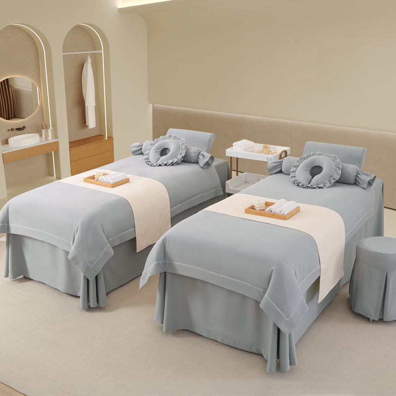 Set patru piese pentru cuvertură din amestec poliester-bumbac, imprimare reactive și vopsire, cusături cu dantelă și quilting