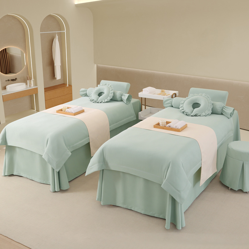 Set patru piese pentru cuvertură din amestec poliester-bumbac, imprimare reactive și vopsire, cusături cu dantelă și quilting