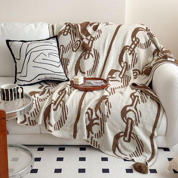 Šiaurietiškas retro megztas pledas — vienos spalvos, keturi metų laikai, stilius: lengvas prabangos įspūdis, medžiaga: vilna/kašmyras