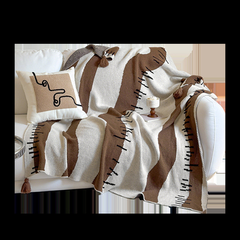 Šiaurietiškas retro megztas pledas — vienos spalvos, keturi metų laikai, stilius: lengvas prabangos įspūdis, medžiaga: vilna/kašmyras