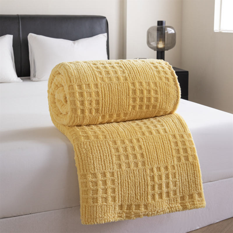 Jesen-zimska jacquard deka od mliječnog velura, jedne boje, s uzorkom waffles, za krevet i ured