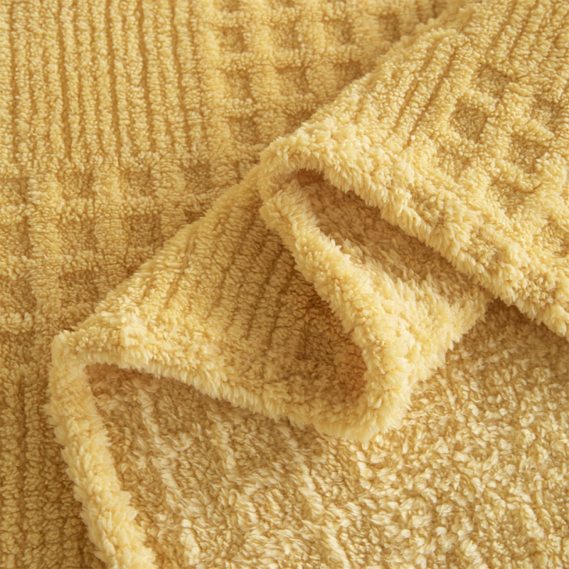 Jesen-zimska jacquard deka od mliječnog velura, jedne boje, s uzorkom waffles, za krevet i ured