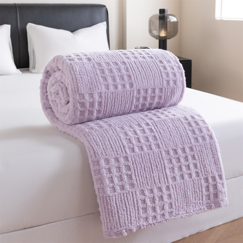 Jesen-zimska jacquard deka od mliječnog velura, jedne boje, s uzorkom waffles, za krevet i ured