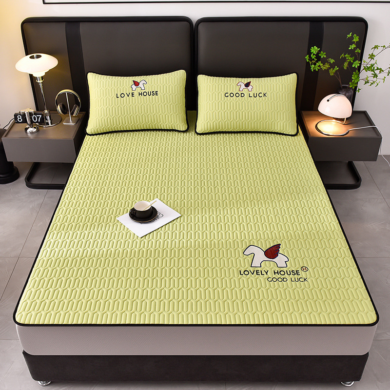 Lateksa gultas pārklājuma komplekts (3 daļas) ar izšuvumu, 5 mm biezums, vasaras stils, mazgāšana mazgājamā mašīnā, dabīgs latekss 80-90%