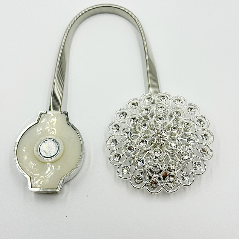 Завесна катарама от сплав с магнит, пружина и ABS вложка — модерен минимализъм