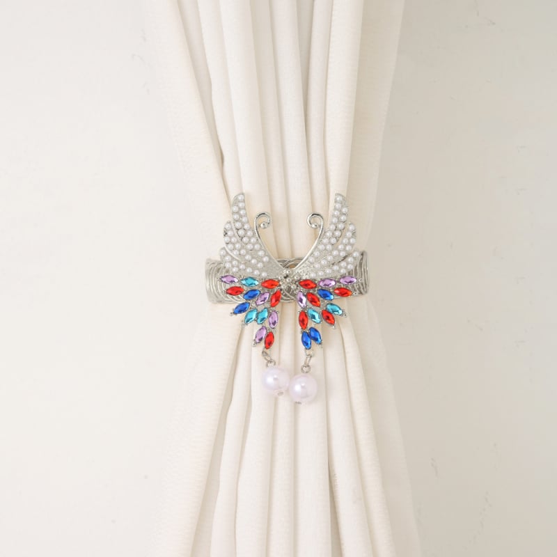 Aizkaru siksnas ar pūkām, tauriņa dizains, kaķa acs akmens, metāls (Materiāls: Metāls; Stils: Amerikas stils; Pielāgojams: Jā; Licencēts savs zīmols: Jā)