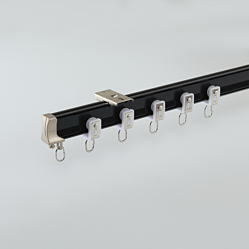 Alumīnija aizkaru sliede, modelis JFL-F07, roku izliekama, griestu vai sānu uzstādīšanai, piemērota aizkariem tipam suspensija