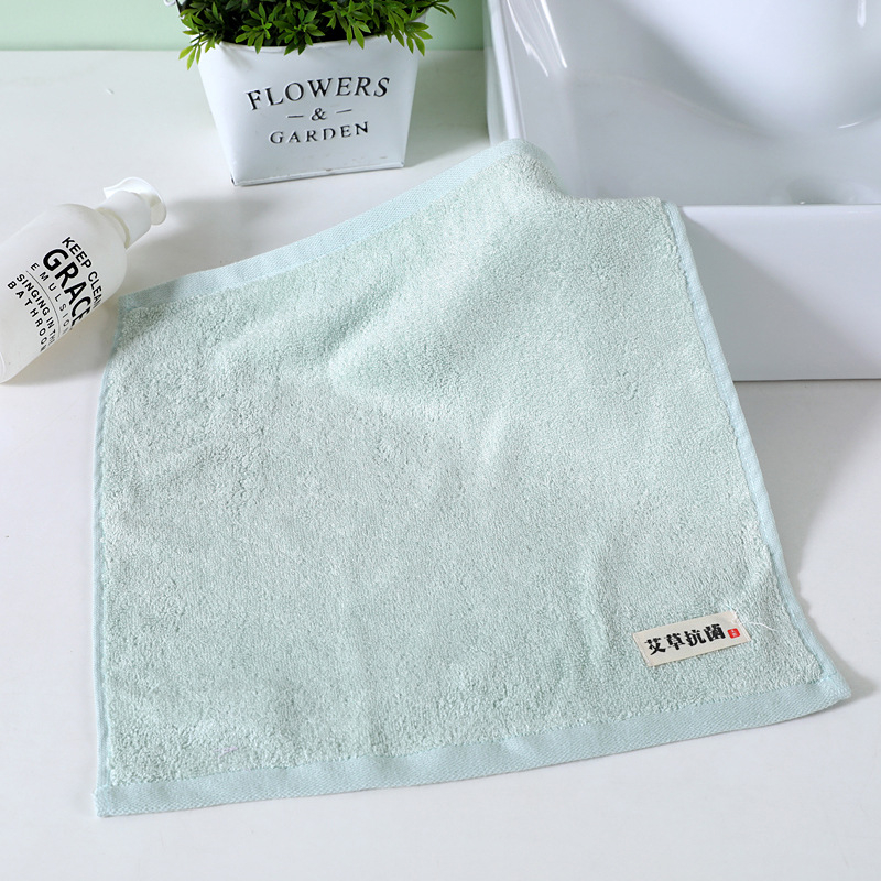 Kvadratni ručnik za lice od bambusovih vlakana s prirodnom antibakterijskom zaštitom, težina 55 g, 32 niti, jednostruko pređa, tkanina običnog pletenja