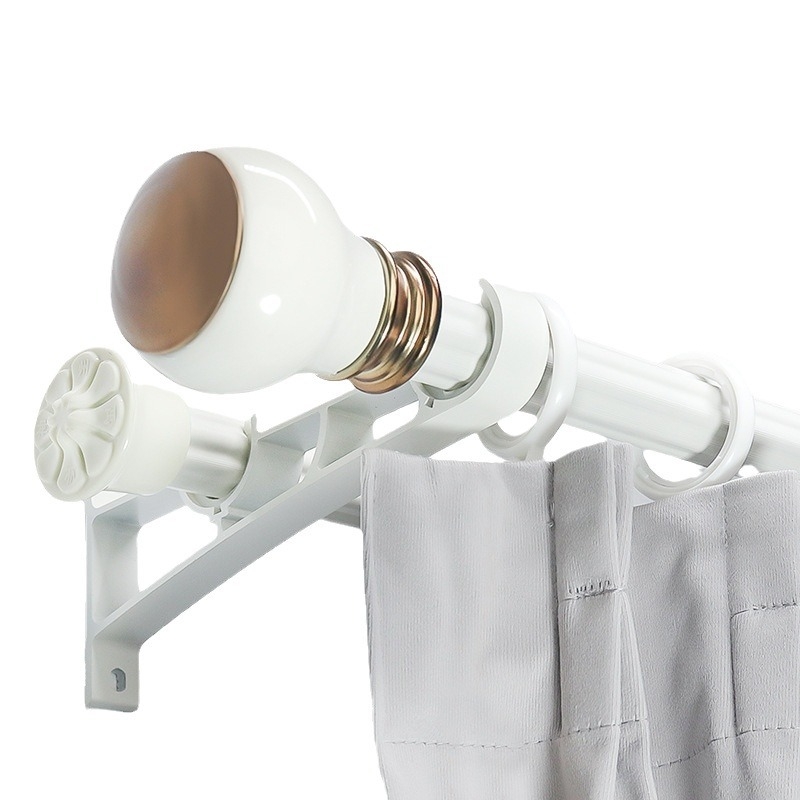 Carrey sērijas aizkaru relu sistēma – alumīnija sakausējums, sānu uzstādīšana, vienrindu un divrindu vadība, mūsdienīgs minimālisks stils, piederumi iekļauti