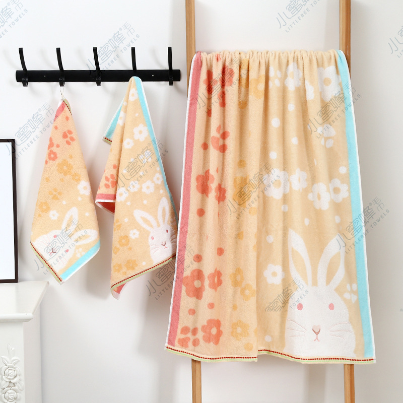 Dječji ručnik za kupanje od 100% pamuka, Little Bee Towel, 300–400 g, 21‑vlakana pređa, ultra mekana