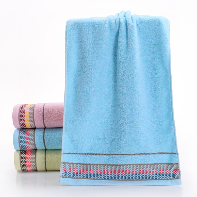 Ručnik za lice – Išiven logotip, 100% pamuk, 32s pređa, Hemming i Jacquard, 100–120 g, Mogućnost prilagodbe