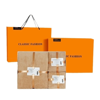 Комплект микрофибърни кърпи в подаръчна кутия; 600 GSM; плоско преплитане; възможност за печат на лого.