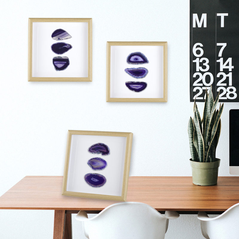 Natūralus agato lakštas rėmo ornamentas — neformuotas natūralus akmuo, išpjautas ir poliruotas, modernus minimalistinis stilius