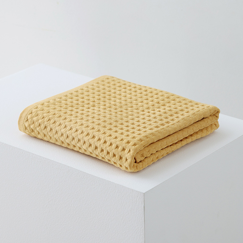 Brien ručnik za kupanje od 100% pamuka, 200–300 g, 40s/2 šuplje pređe, obična tkanina