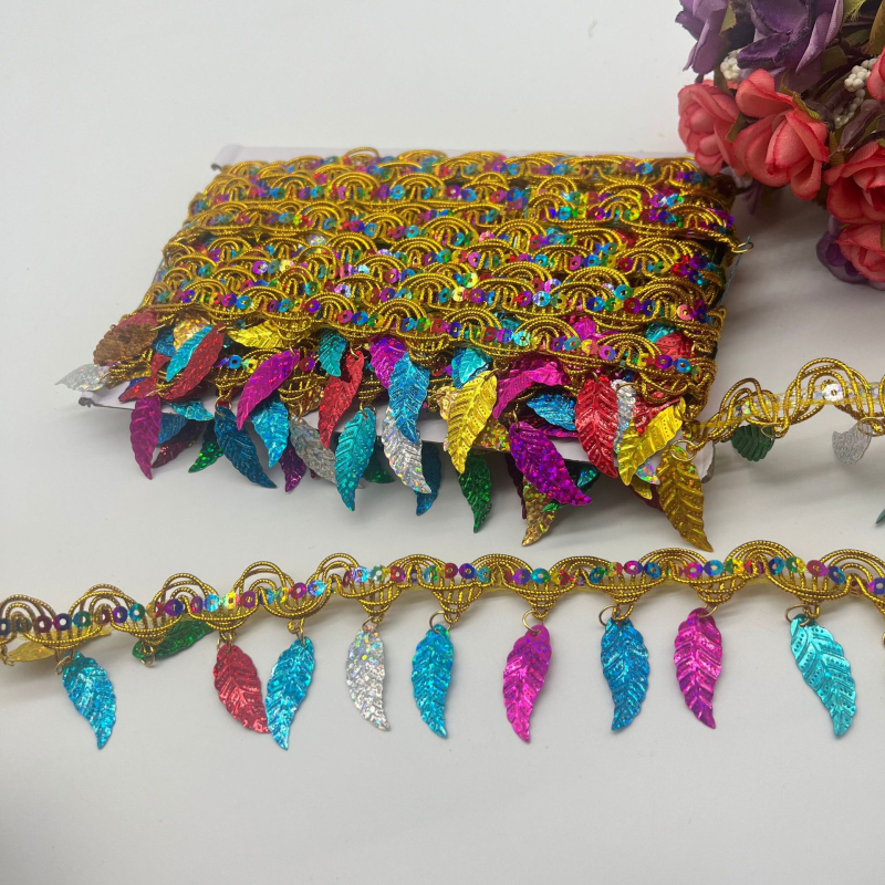 Rankų darbo lazeriu iškirpta kutų nėrinių juostelė su karoliukais, poliesteris – lapų rašto etniniams aksesuarams