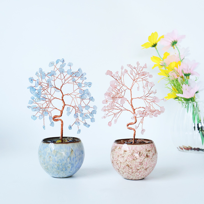 Muniro ametisto kristalas – geometrinis Fengšui laimės medis, šiuolaikiškas paprastas namų dekoras