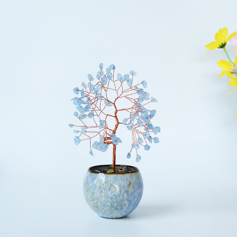 Muniro ametisto kristalas – geometrinis Fengšui laimės medis, šiuolaikiškas paprastas namų dekoras