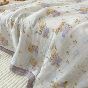 Bērnu segu no bambusa šķiedras, četrslāņu gāze ar multfilmas motīvu, svara zem 300 g, visām sezonām