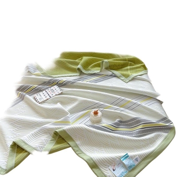 Suvised kerge puuvillane kolmekihiline gazepadja, sojakiud täide, masinapesu