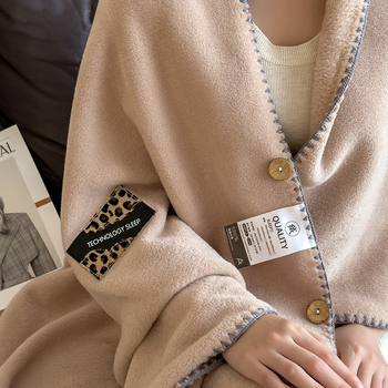 Šalies pledas iš poliesterio, 500–799 g, vientisa spalva, lengvas prabangos stilius, visoms sezonoms