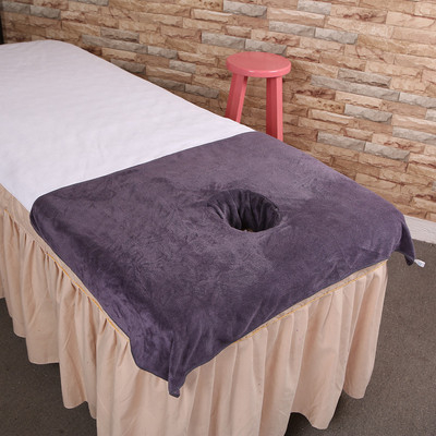 Ručnik za kozmetički salon za masažni krevet s otvorom za lice, 80% poliester + 20% poliamid, gustoća pređe 32, težina 140–170 g/m², mogućnost prilagođavanja logotipa