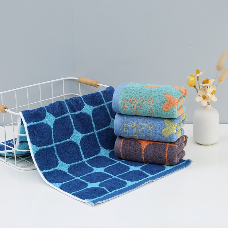 Dječji ručnik za bebe — pamuk, 32S pređa, jacquard, 80-100 g (Pamuk; Pređa: 32S; Jacquard; 80-100 g; Za bebe)