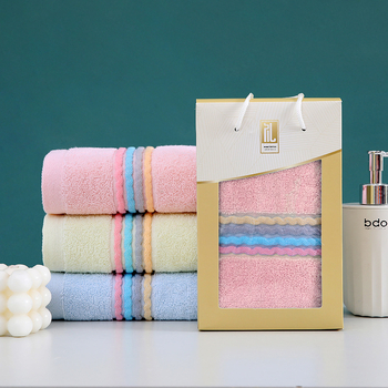 Ručnici od 100% pamuka u darovnoj kutiji, set 32 komada, prilagođeni logotip, šivanje i jacquard