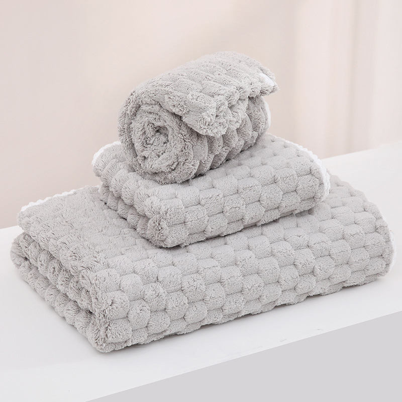 Set prosoape de baie și șapcă de uscare a părului din coral fleece — moale, absorbant, uscare rapidă, 450 g+, țesătură simplă