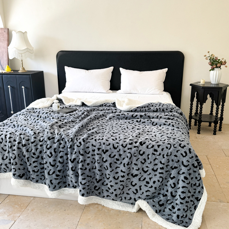 Pătură cu model geometric din poliester, 500–799 g, stil minimalist modern