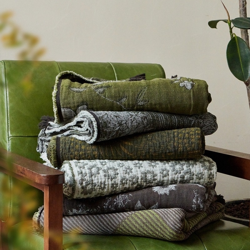 Pamuk džakard deka za bacanje – uzorak biljaka i cvijeća, lagane težine ispod 300 g, deka od niti