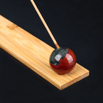 Smilkalų laikiklis iš natūralaus kristalo, kvadratinės formos, lėkštė su kristalo įdėklu, šiuolaikinis minimalistinis dizainas