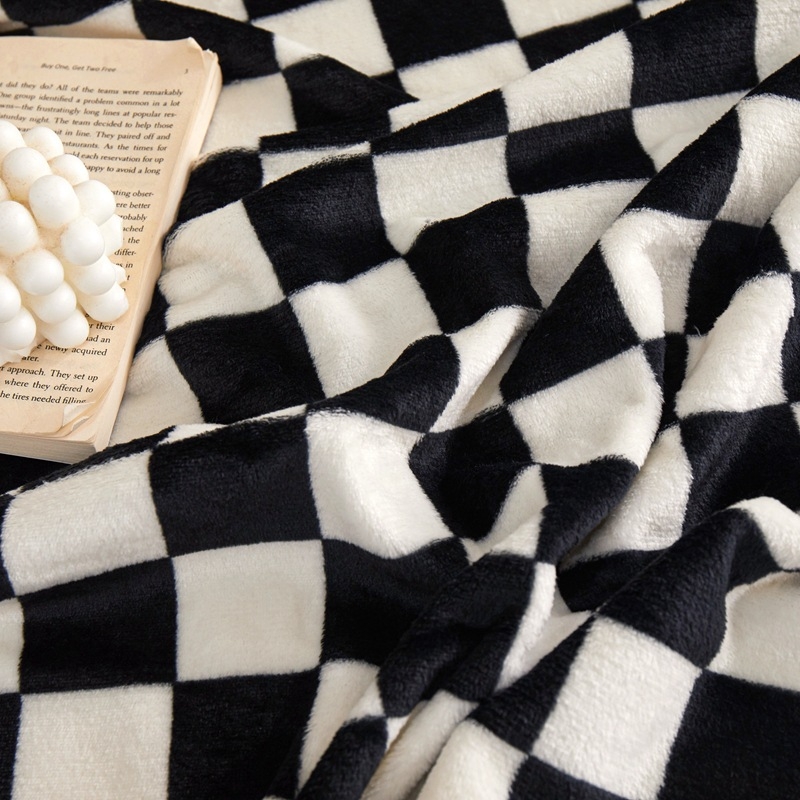 Flanel deka s mrežastim uzorkom, materijal: flanelni fleece, cijelogodišnja upotreba, moderni minimalistički stil