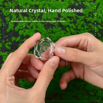 Krištolo neapdirbtas akmuo – rožės graviruota skulptūra, šiuolaikinio minimalistinio stiliaus akmens dekoracijai dovanai