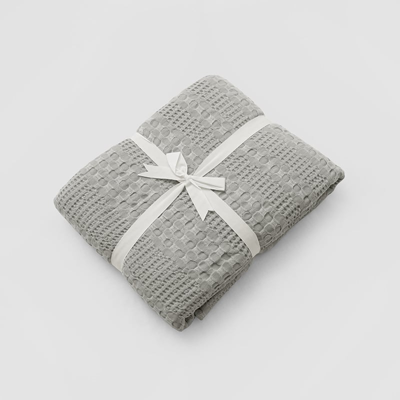 Vaflinio audinio pledas, 50% bambuko pluoštas, 50% medvilnė, Nordic stilius, vasaros naudojimui, svoris iki 300 g