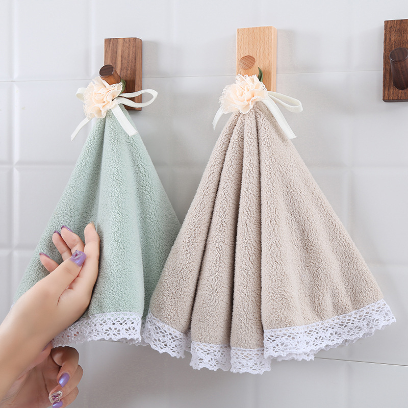 Koralni fleece ručnik za ruke s crtić dizajnom, marka Berrizzi, 50–80 g, Pređa: 40, Završna obrada: šav